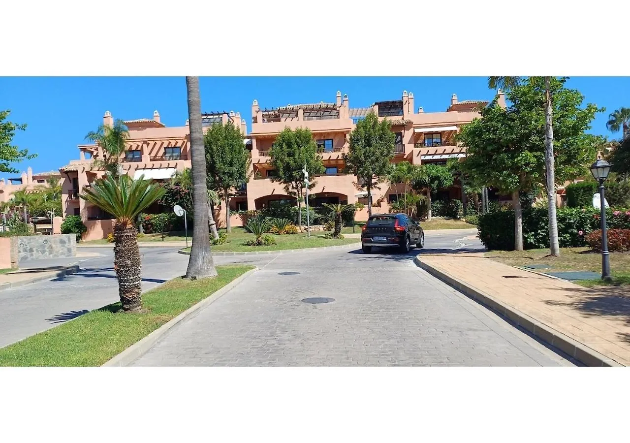 Sunbeach Hacienda Apartment Estepona