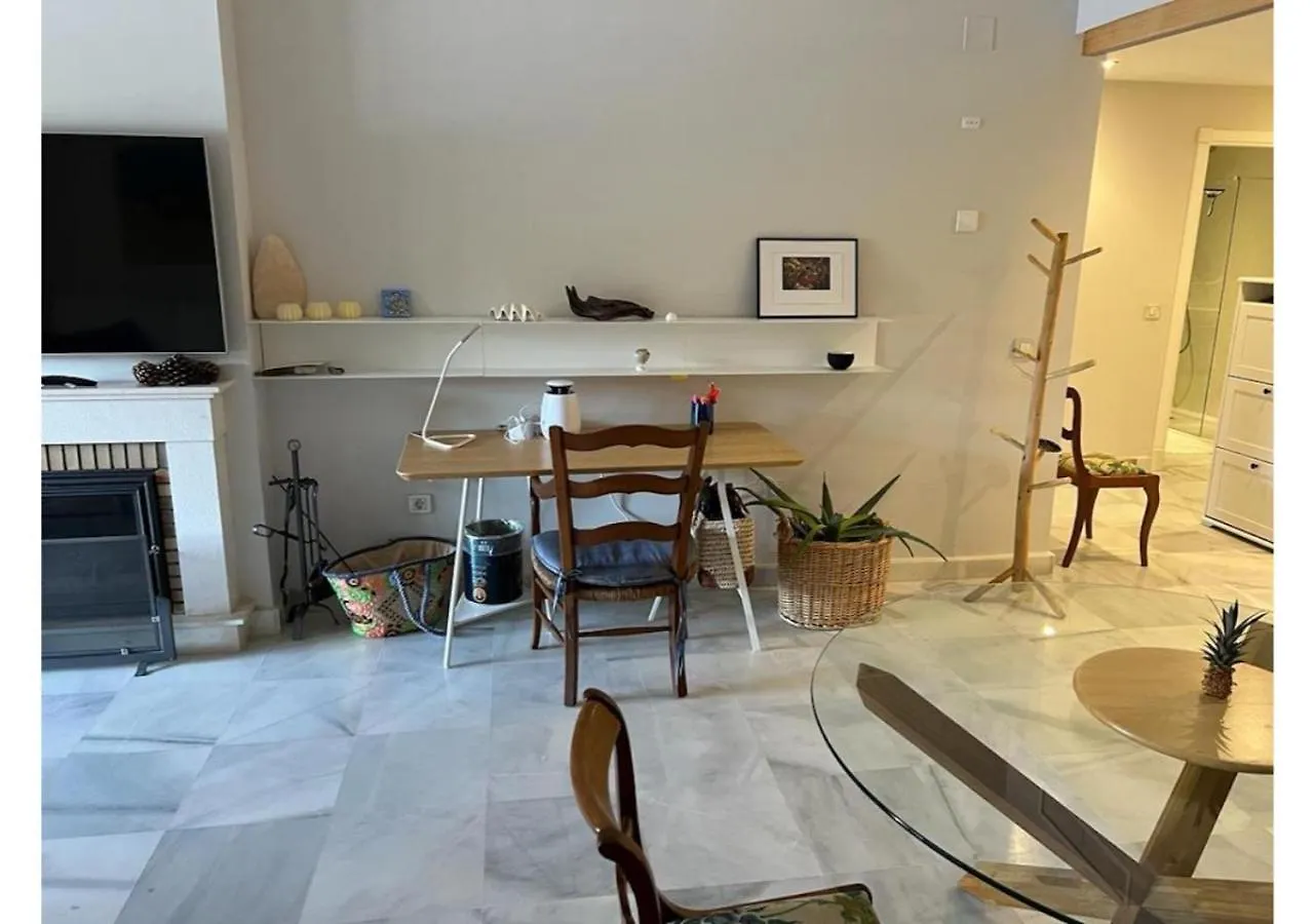 Sunbeach Hacienda Apartment Estepona