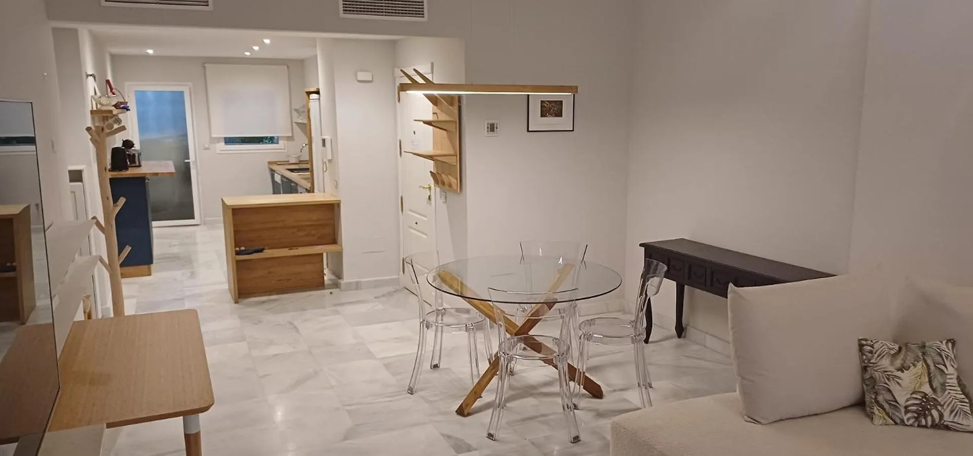 Sunbeach Hacienda Apartment Estepona
