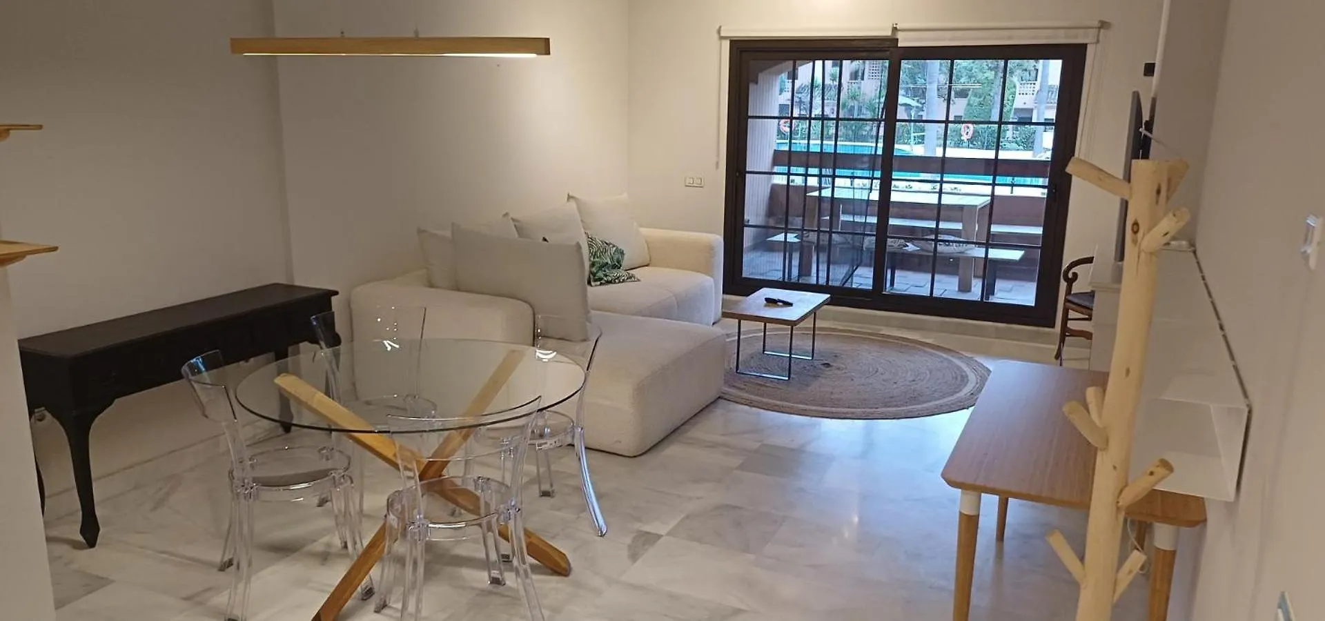 Sunbeach Hacienda Apartment Estepona Spain